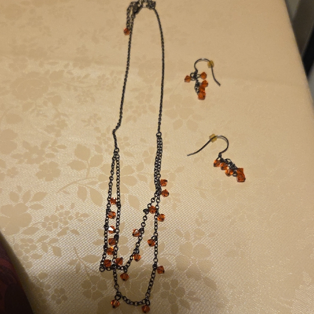 LOFT Black and Orange Beaded Necklace Set